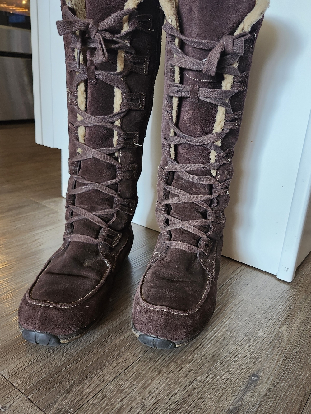 Timberland Women's Tall Brown Suede Lace-Up Winter Boots with Fur Lining - Picture 9 of 11